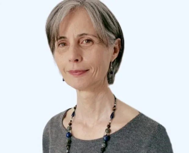 Dra. Loretta Bolgan